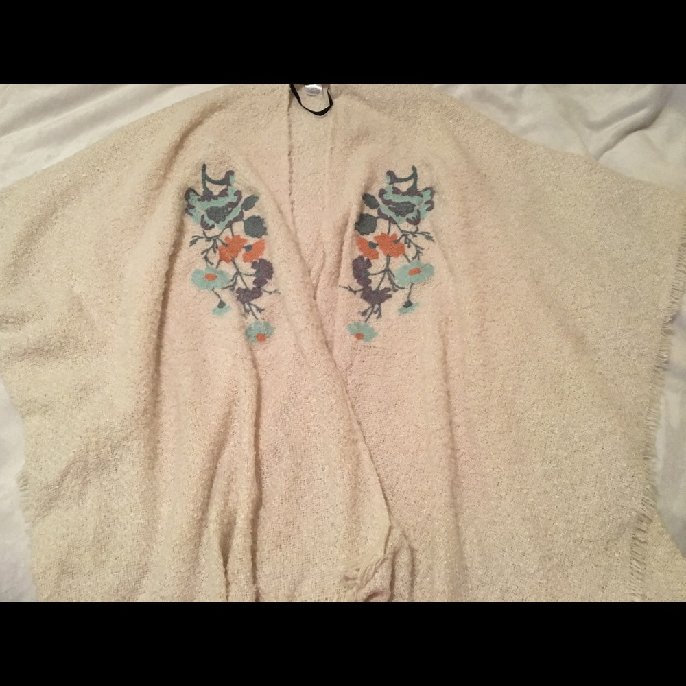 Accessory Street New York brand shawl